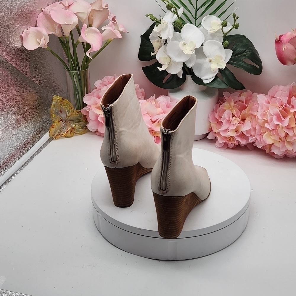 Beast Fashion Wedge Peep Toe Leather Booties Size 9 - Picture 6 of 14